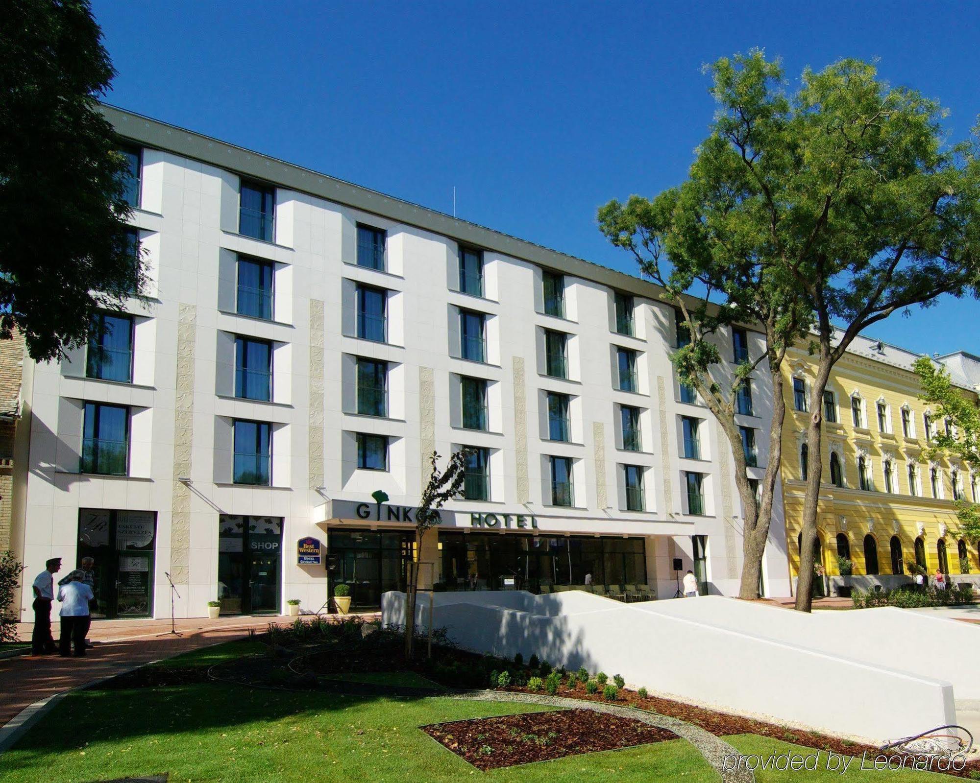 Hotel Ginkgo Hódmezővásárhely Buitenkant foto